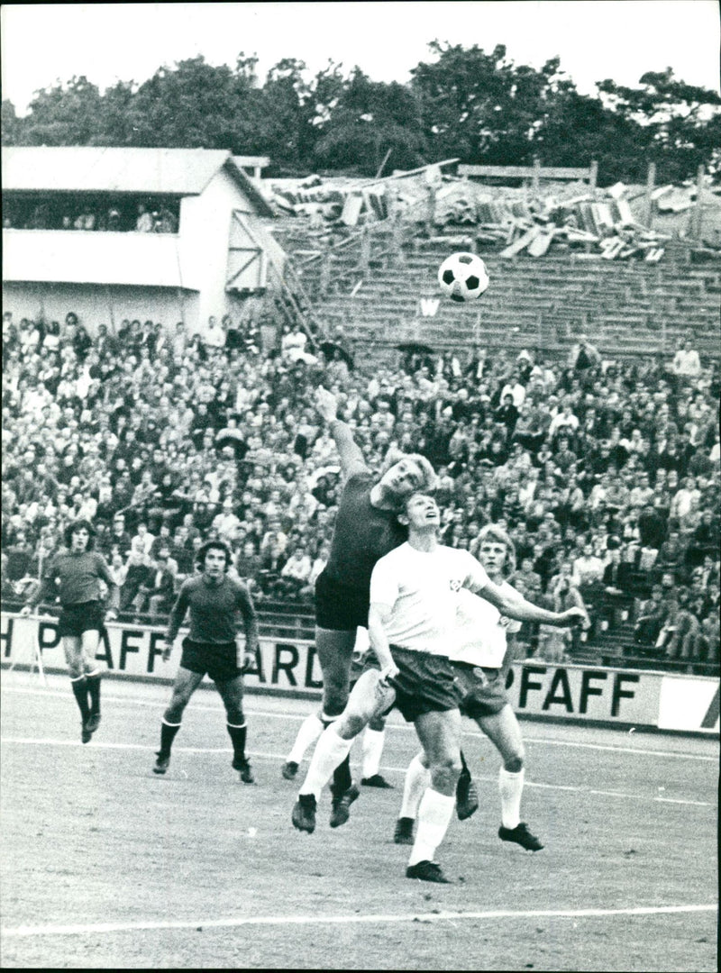 PAFFI . URL FAFF - Vintage Photograph