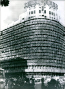 1983 SHANGHAIS DEPARTMENT HIDDEN BEHIND BAMBOO GIST AND BOOM BUSMATS PRESS - Vintage Photograph