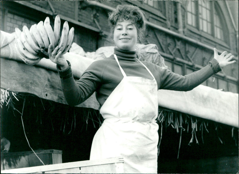 Hamburg - A Film Feuilleton by Peter Kassowitz (1969) - Vintage Photograph