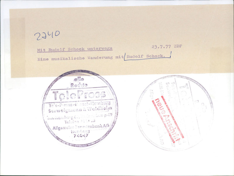 1977 RUDOLF SCHOCK ROAD MUSICAL HIKE RUDOLFSCHOCK RIGHTS - Vintage Photograph
