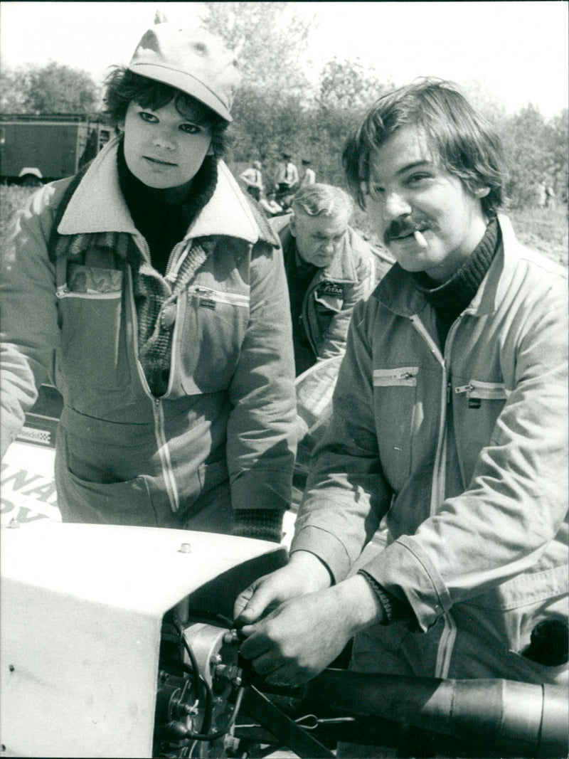 1977 MANUELA ILSE BIBERTI AND HER FRIEND KAI PETER SEUM ARE - Vintage Photograph