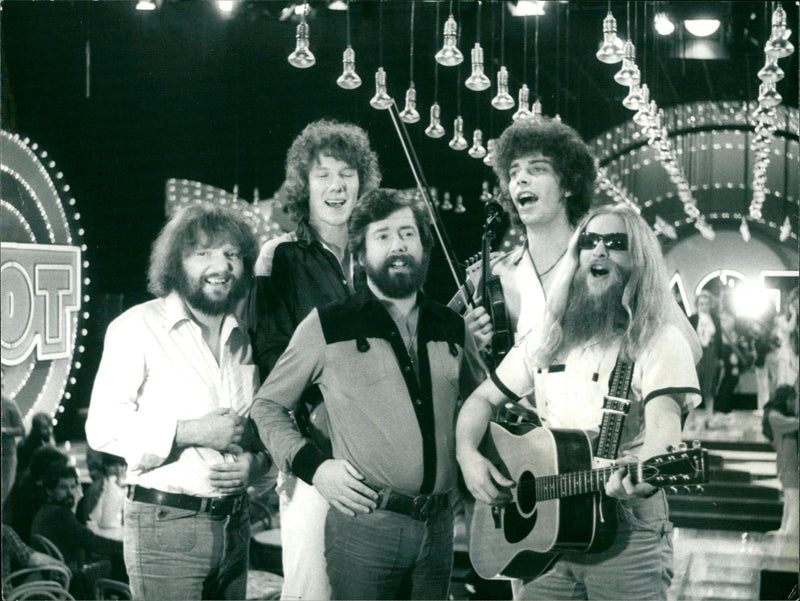 1979 ARD FUN MUSICIANS LEGENDARY LLAMBURGER SCENE WIT - Vintage Photograph