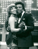 1977 NEW YEARS EVE DANCE PARTY EXTENSIVE MUSIC PROGRAM MANY POPULAR - Vintage Photograph