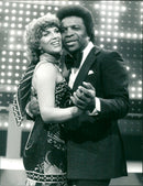 1977 NEW YEARS EVE DANCE PARTY EXTENSIVE MUSIC PROGRAM MANY POPULAR - Vintage Photograph