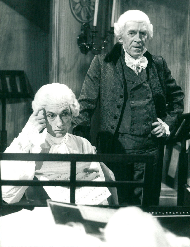 1978 PAUL MURLLIUSEST ARD MUSIC ALL TIMES DAY SEENPH HAYDN AND HIS - Vintage Photograph