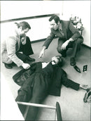 1977 MURDER AND MANSLAUGHTER ARD HOW REALLY HIIUFIGKEIT PRESIDING - Vintage Photograph