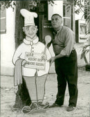SPESIALITA MENUE HERE CHOICE ICKE GUSTAV CEZEITEN LIKE ARD SEN - Vintage Photograph