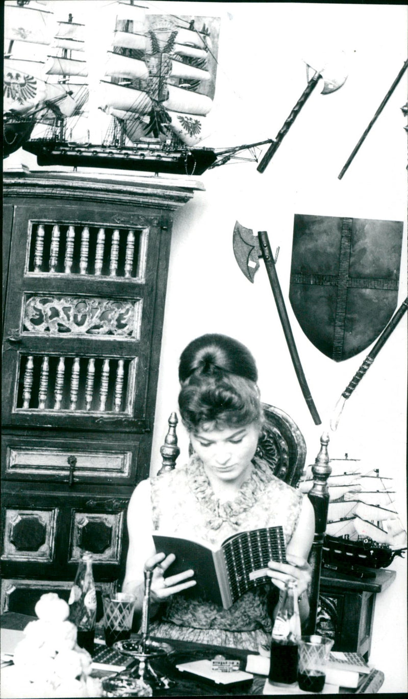 1967 Nessen - AutumnUesse - Vintage Photograph