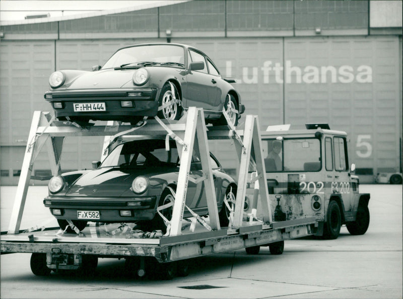 "Car-Rack" from Lufthansa - Vintage Photograph