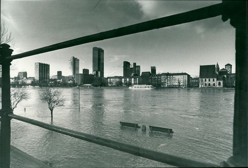 Main - Vintage Photograph