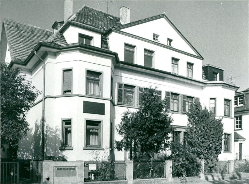 Anne Frank: In poet Valet of Frankfurt - Vintage Photograph