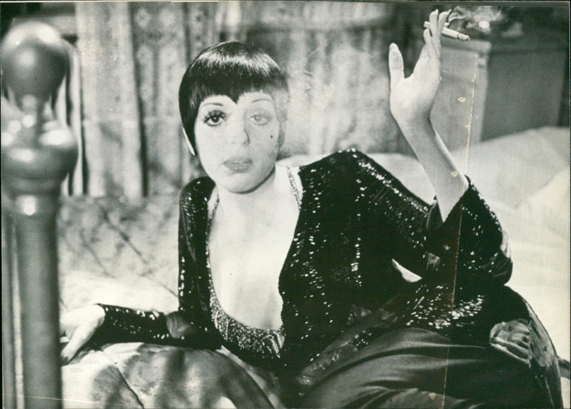 Liza Minnelli - Cabaret - Vintage Photograph