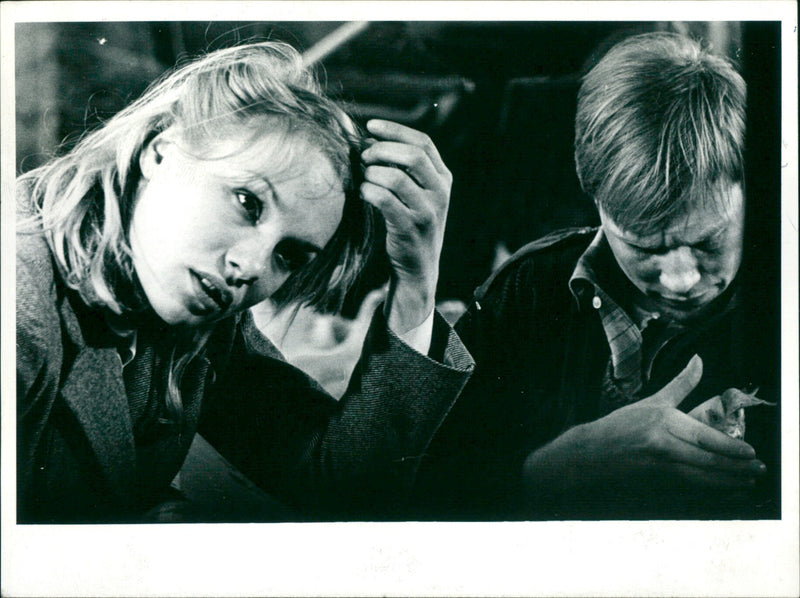 Monique van de Ven and Michel van Rooy - De laatste trein - Vintage Photograph
