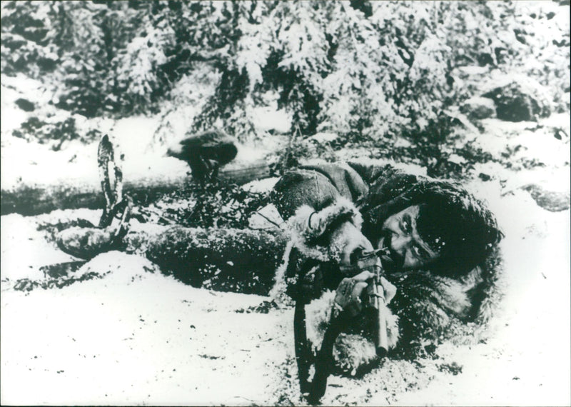 The trap - Vintage Photograph