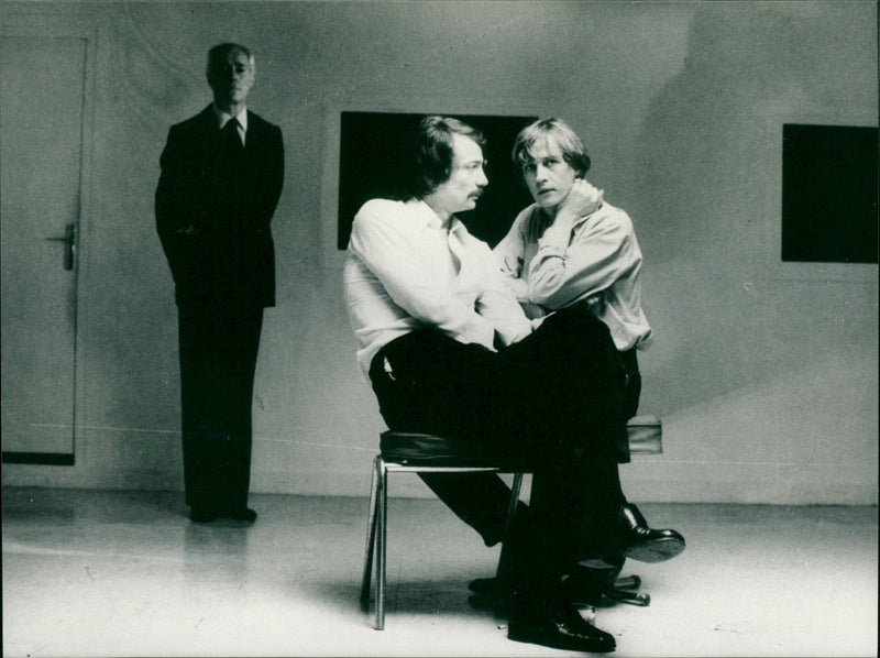 Dossier 51 - Vintage Photograph