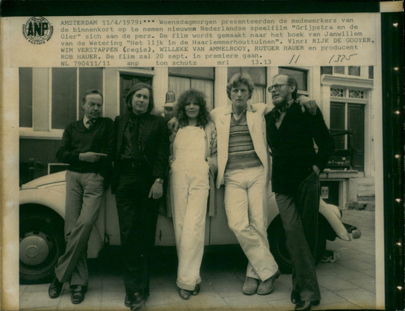 Het lijk in de Haarlemmer Houttuinen - Vintage Photograph