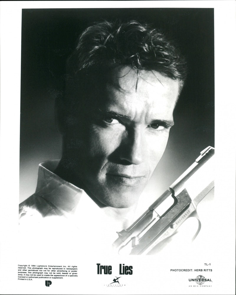 Arnold Schwarzenegger - Vintage Photograph