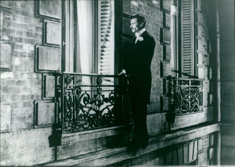 Robert Lamoureux - Arsène Lupin - Vintage Photograph