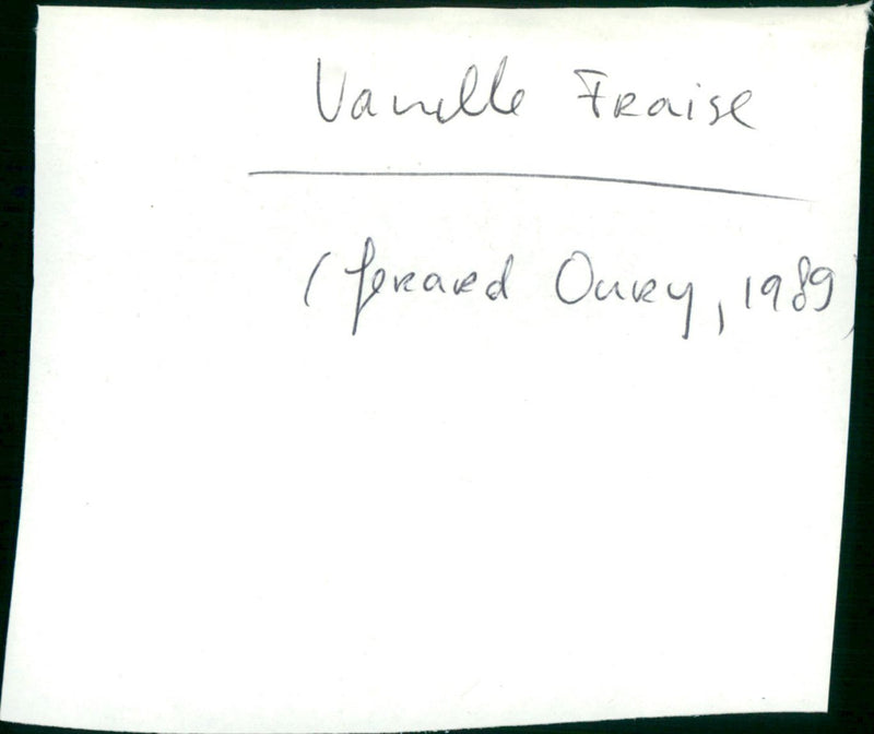 Vanille Fraise - Vintage Photograph