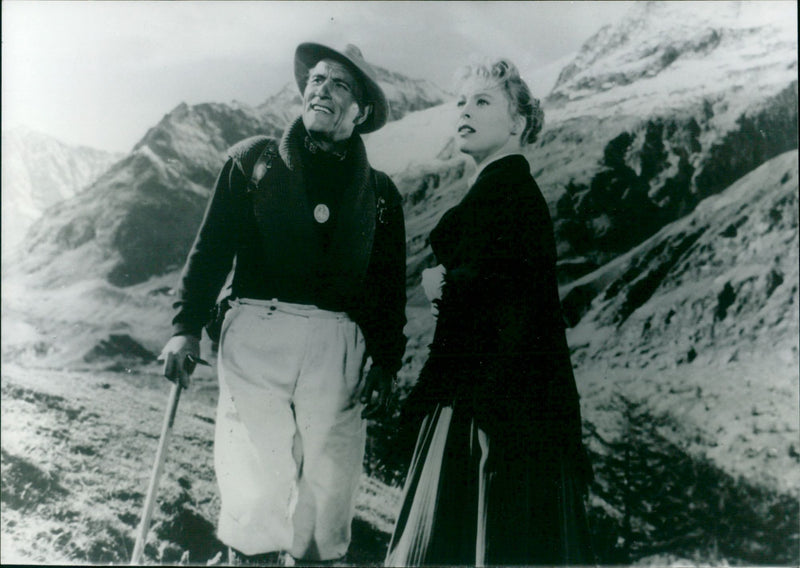 Von der Liebe besiegt - Vintage Photograph