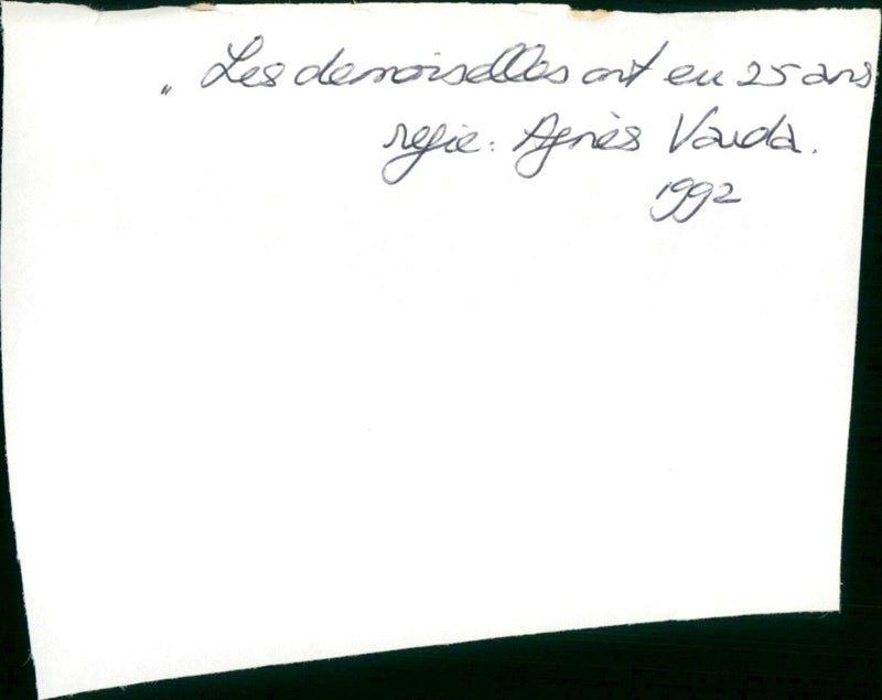 Les demoiselles ont eu 25 ans - Vintage Photograph