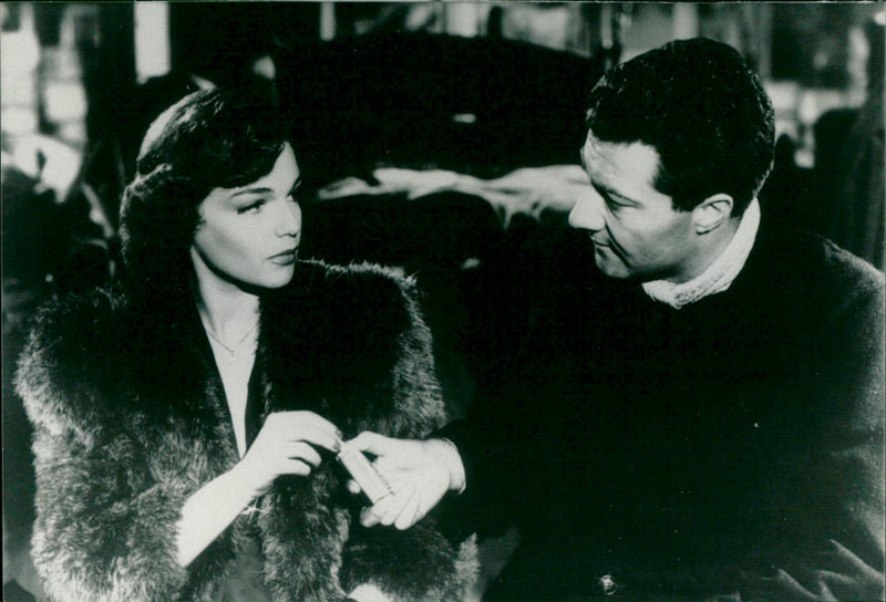 Dedee d'Anvers - Vintage Photograph