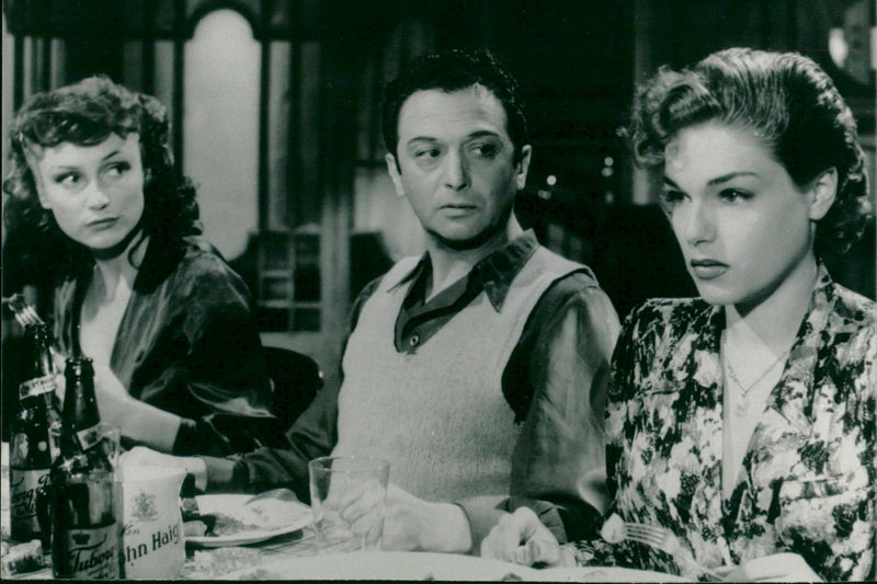 Dedee d'Anvers - Vintage Photograph