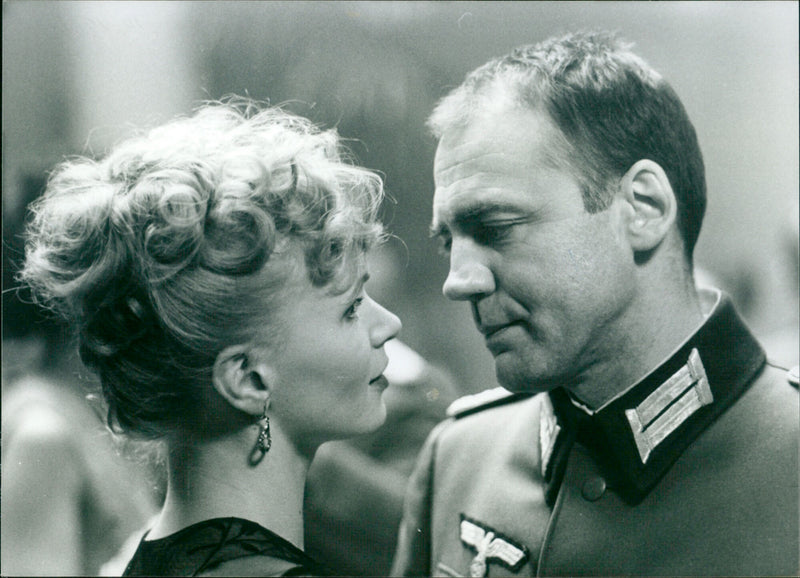 De IJssalon - Vintage Photograph