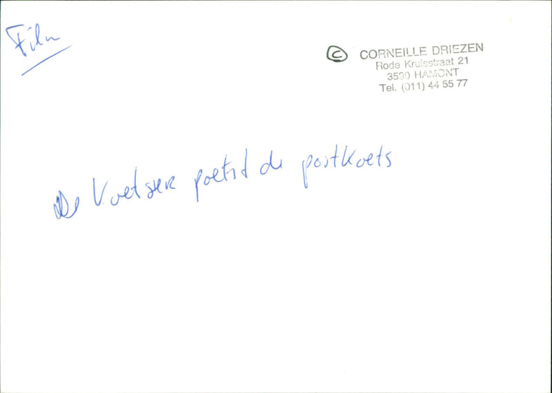 De koetsier poetst de postkoets - Vintage Photograph