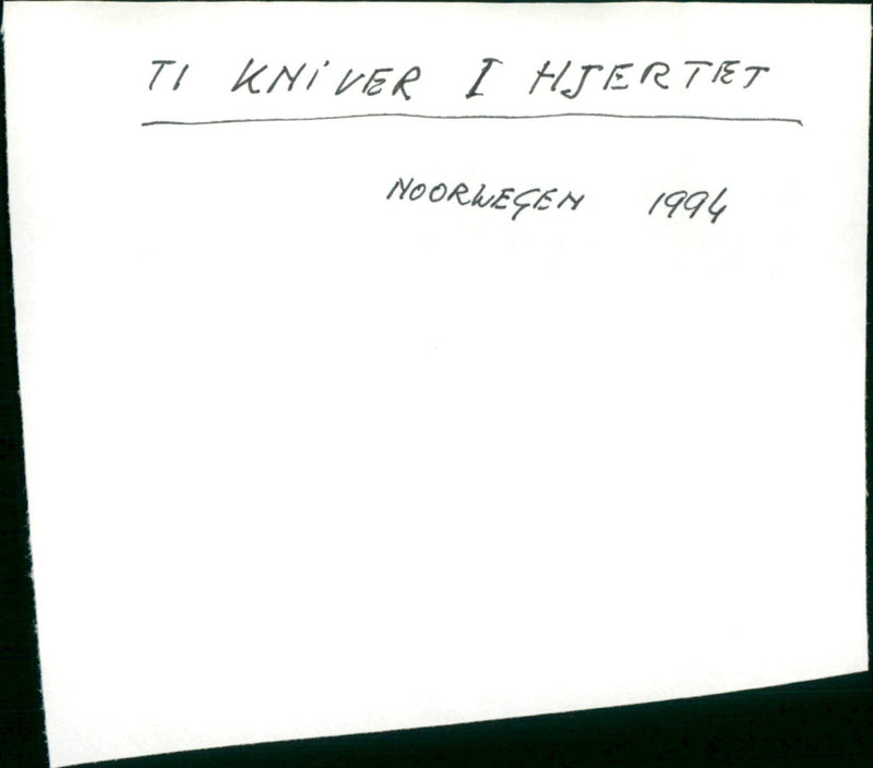 Ti kniver i hjertet - Vintage Photograph