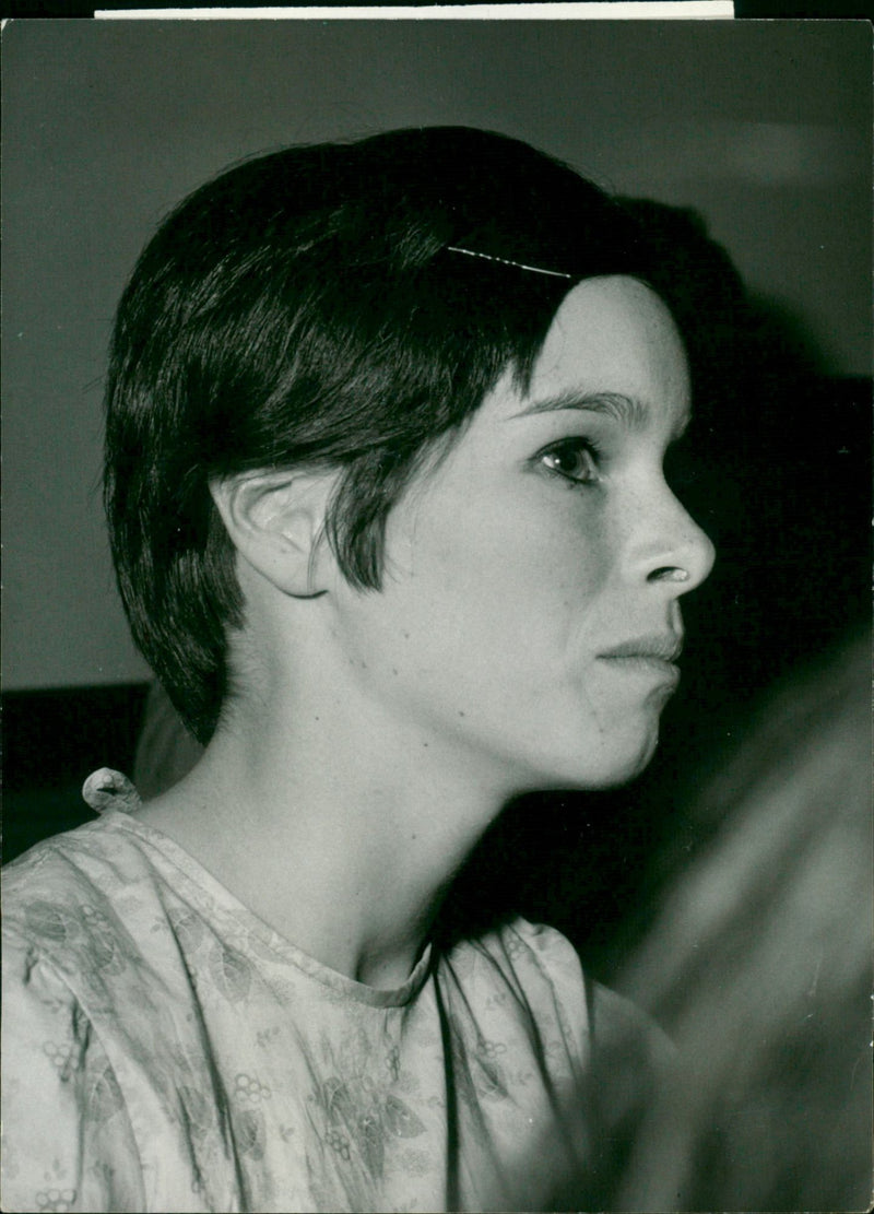 Ana y los lobos - Vintage Photograph