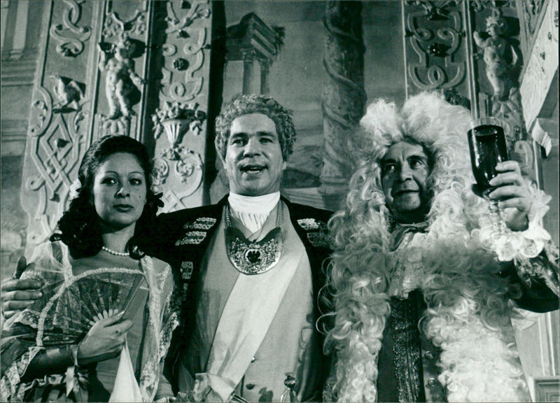 Der König und sein Narr - Vintage Photograph