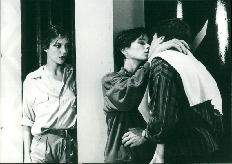 L'Amour par terre - Vintage Photograph