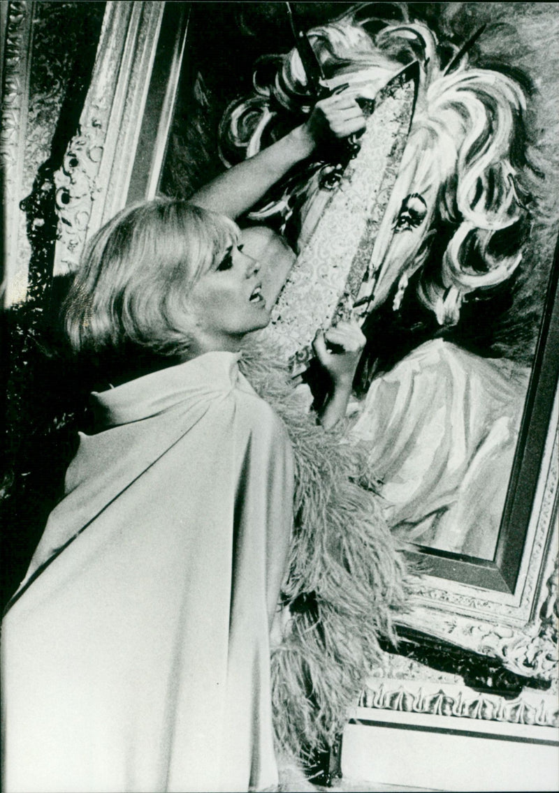 Kim Novak - Vintage Photograph