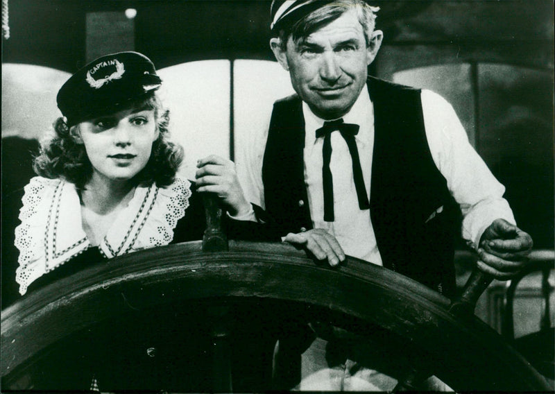 Steamboat Round the bend (1935) - Vintage Photograph