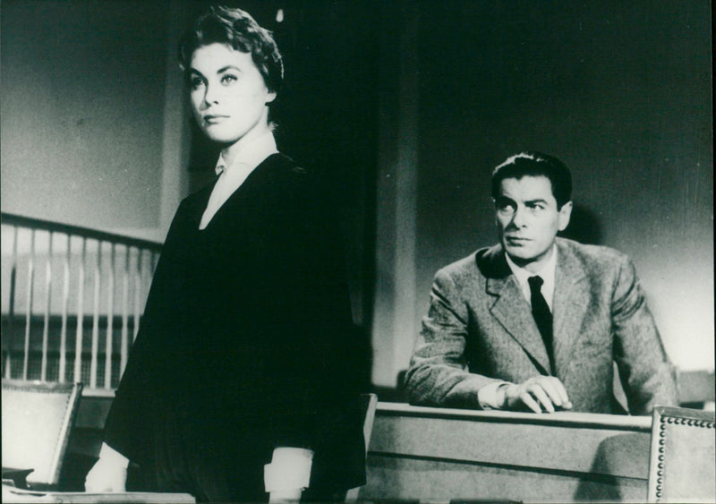 Aus dem Tagebuch eines Frauenarztes - Vintage Photograph