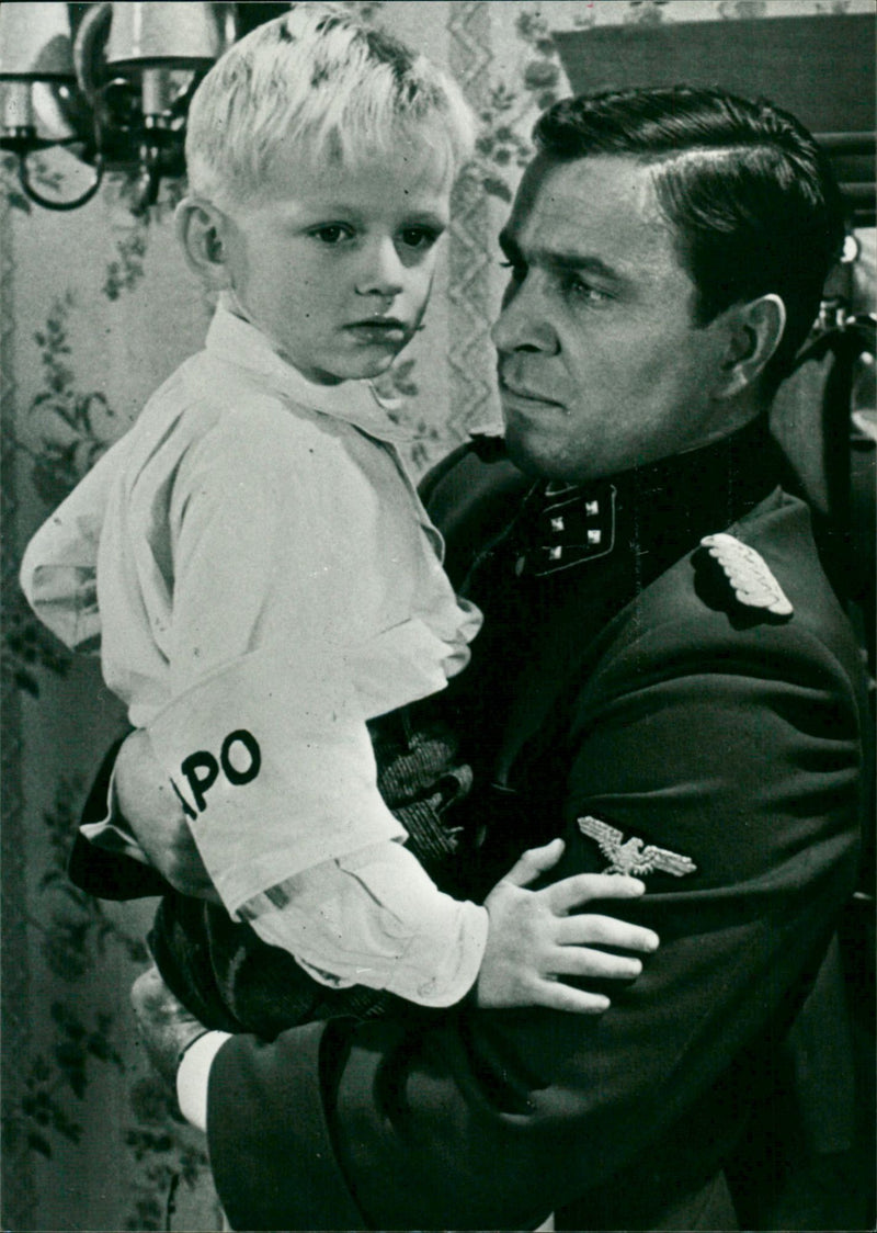 Aus einem deutschen Leben - Vintage Photograph