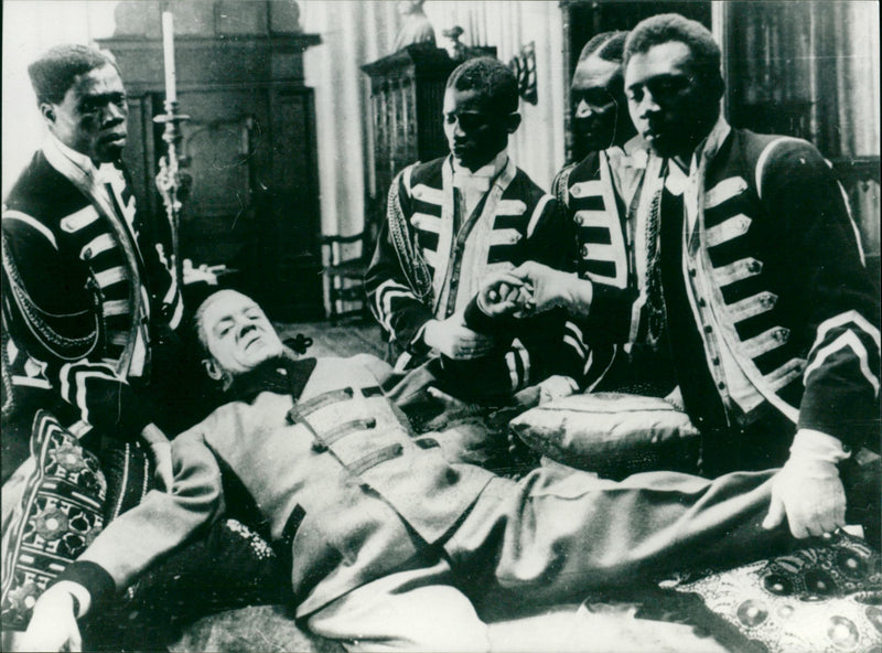 Die Austernprinzessin - Vintage Photograph