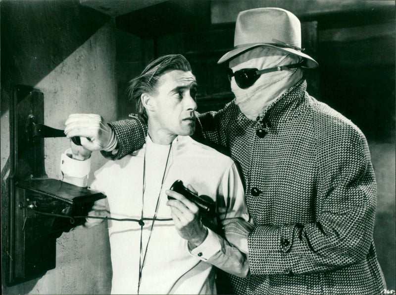 John Carradine and Jon Hall - The Invisible Man's Revenge - Vintage Photograph