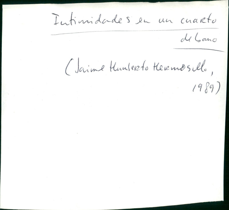 Intimidades en un cuarto de bano - Vintage Photograph