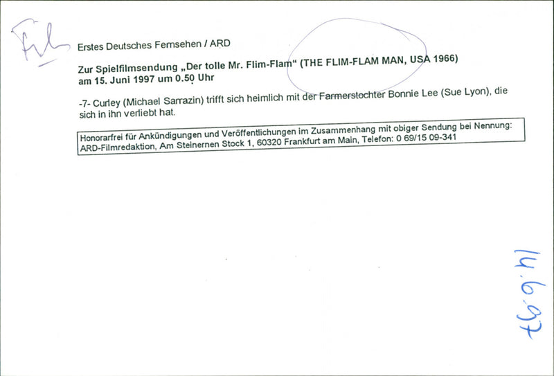 Michael Sarrazin and Sue Lyon - The Flim-Flam Man - Vintage Photograph