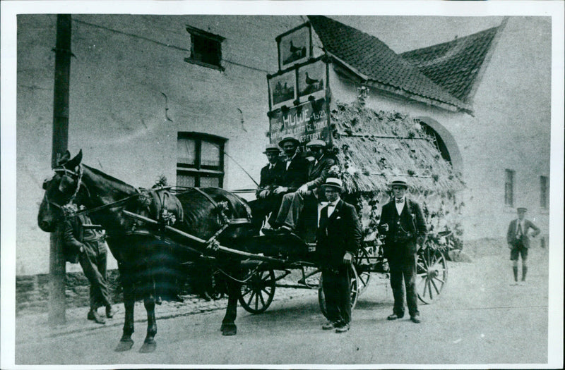 Dulven house 1923 - Vintage Photograph