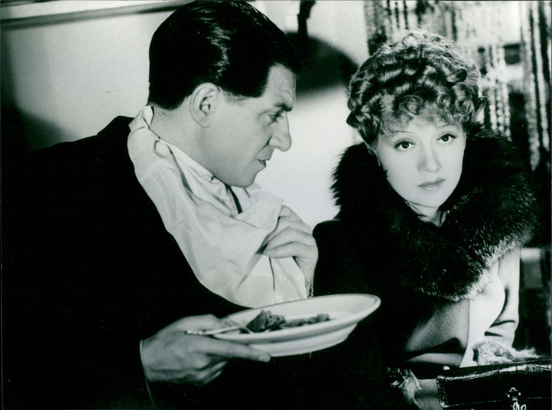 Edwige Feuillère and Paul Azais - Sans lendemain - Vintage Photograph