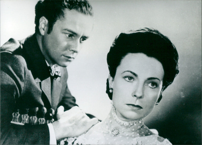 Joseph Cotten and Anne Baxter - The Magnificent Ambersons - Vintage Photograph