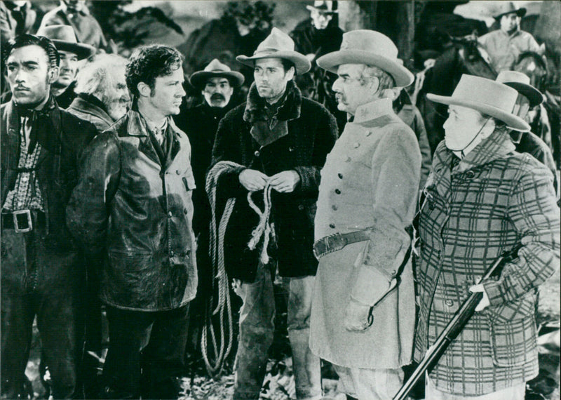 Anthony Quinn, Dana Andrews, Henry Fonda, Frank Conroy and Jane Darwell - The Ox-Bow incident - Vintage Photograph