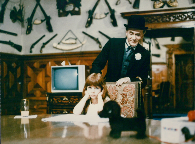 Otto Simanek and Veronika Rencova - Pan Tau und Claudia im Schloß - Vintage Photograph