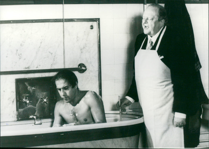 Mani di velluto - Vintage Photograph