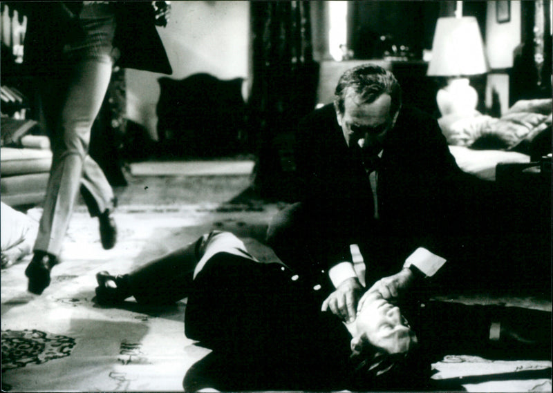 Quincy...Thigh Bone's Connected to the Knee Bone - Vintage Photograph