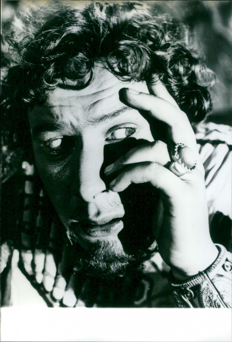Peter Ustinov - Vintage Photograph