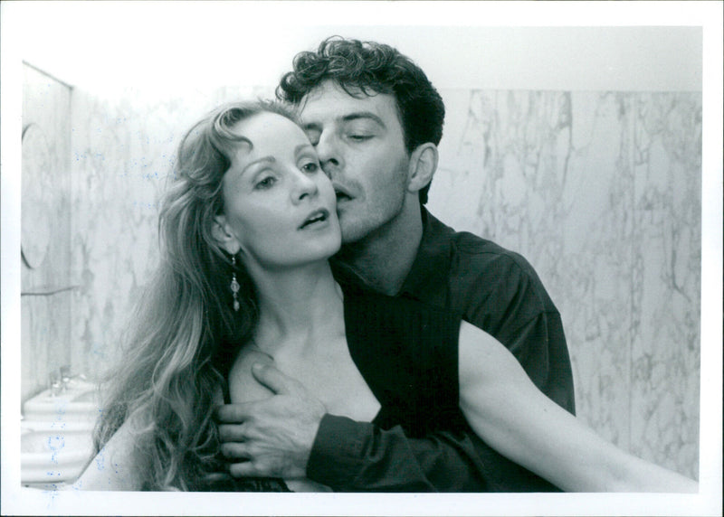 De onfatsoenlijke vrouw - Vintage Photograph